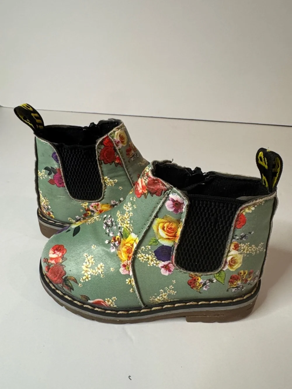 Toddler Green Floral Boots, Euro size 21 (US size 5-5.5, Non-slip Soles